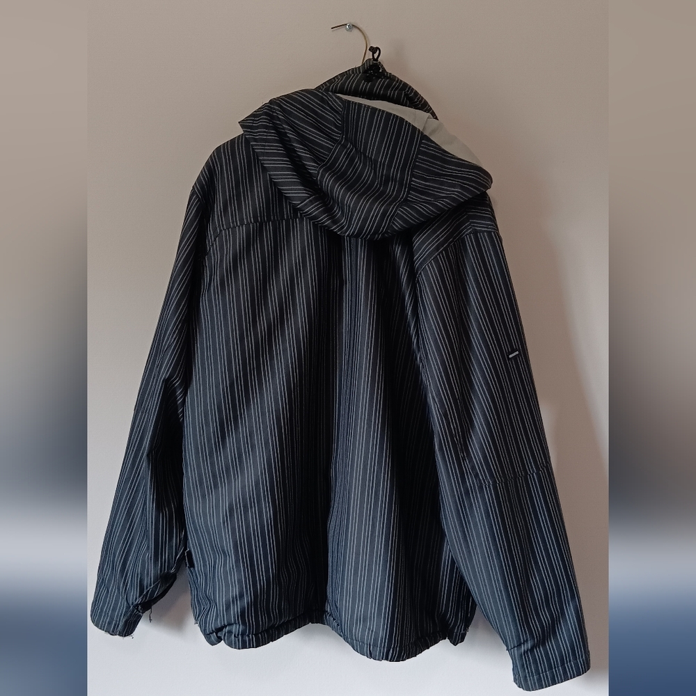 Ripzone Jacket - Picture 2 of 3